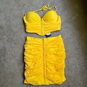 Yellow Skirt Set XL